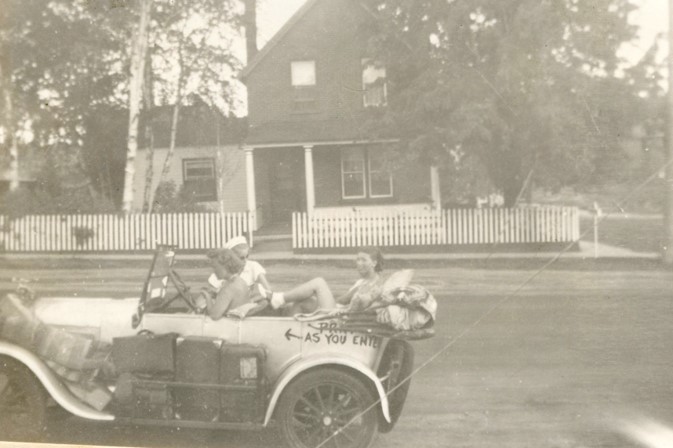 Darlene and her friends in front of Dr. Dafoe's house in 1937